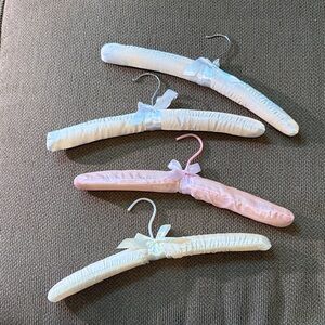Source Unknown Satin Padded Hangers in White and Pink (Set of 4)